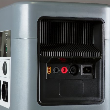 Портативная электростанция FUBAG AS 4800i (аккумулятор LiFePO4) в Краснодаре фото